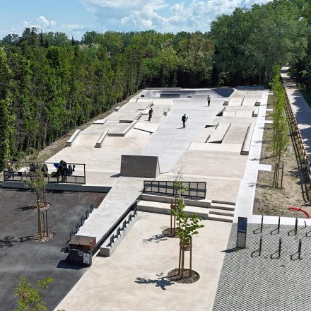 Skatepark Noves - Old Skullz Skateboard